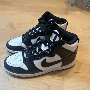 Nike Dunk High - excellent condition!